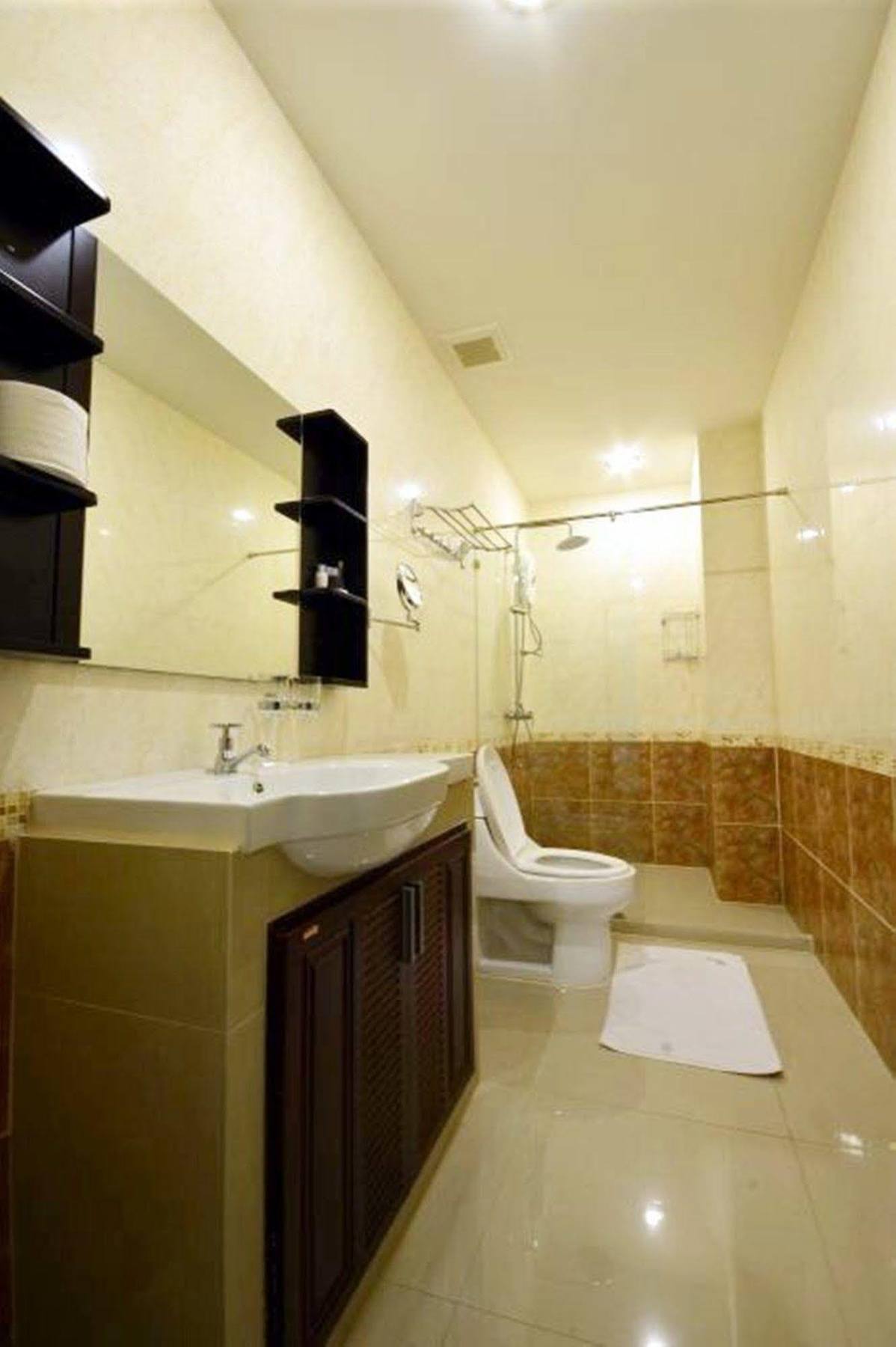 Royal Q & D Suites Pattaya Exterior photo